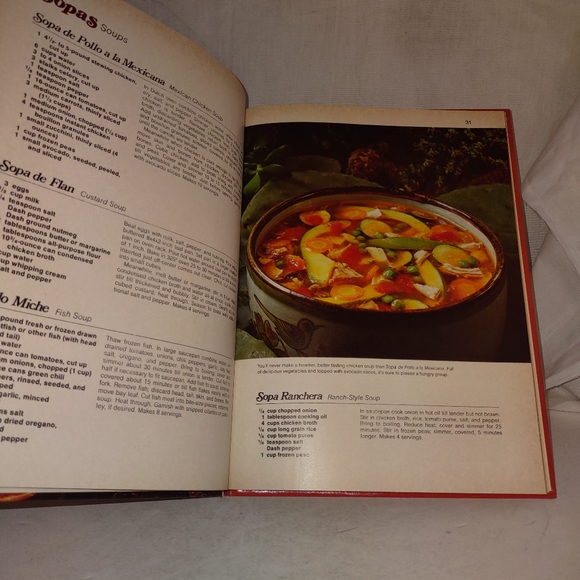 Better Homes and Gardens Mexican Cook Book 1979 Vintage GC - Picture 8 of 10